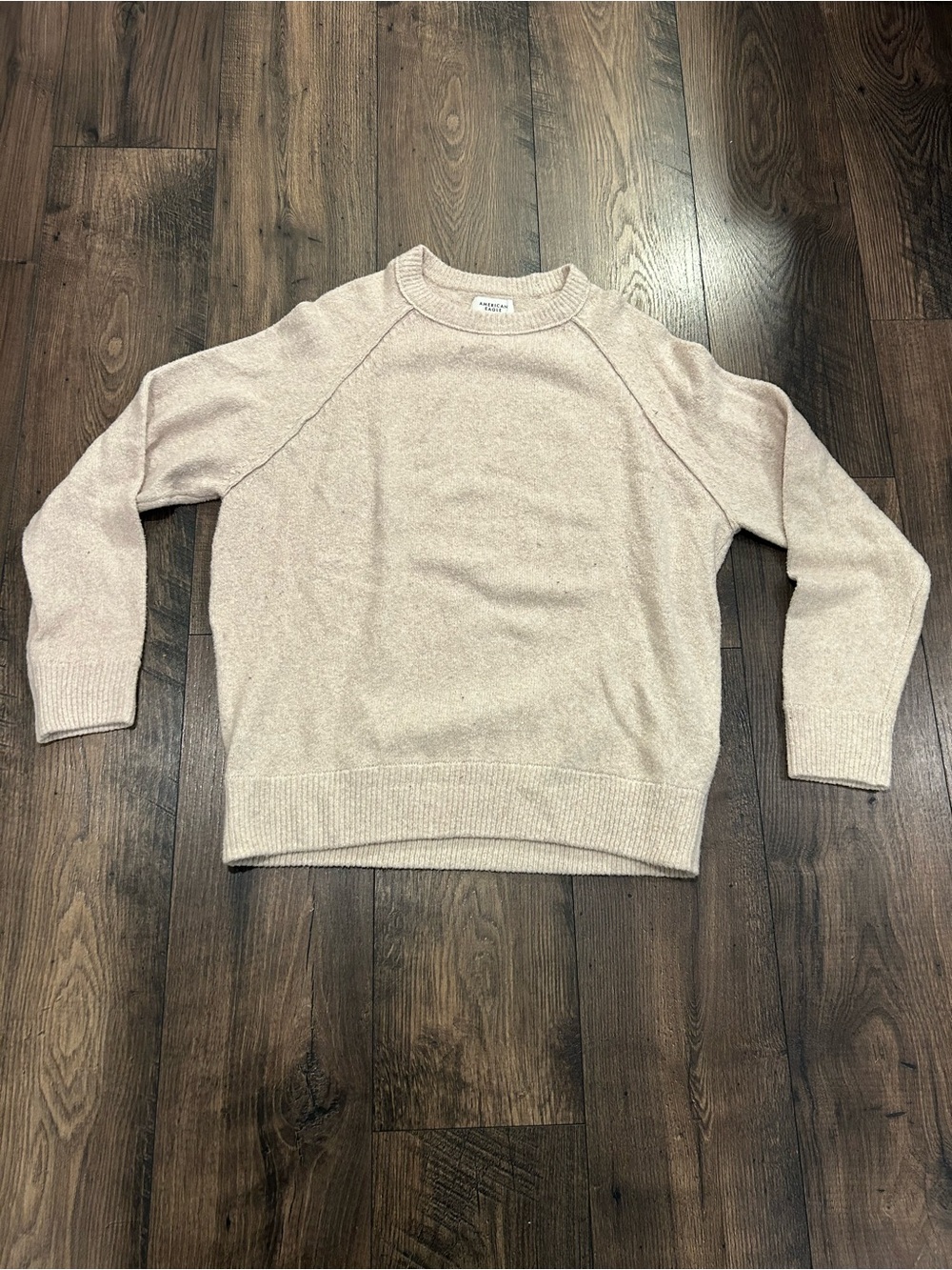 American Eagle Men’s Medium Cream Soft Sweater